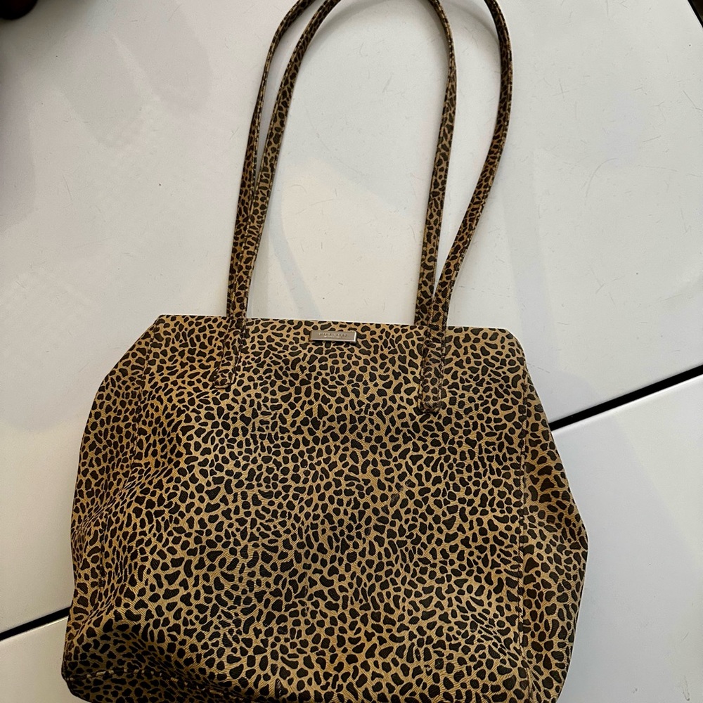 EUC•Nine West Leopard Print Shoulder Tote
